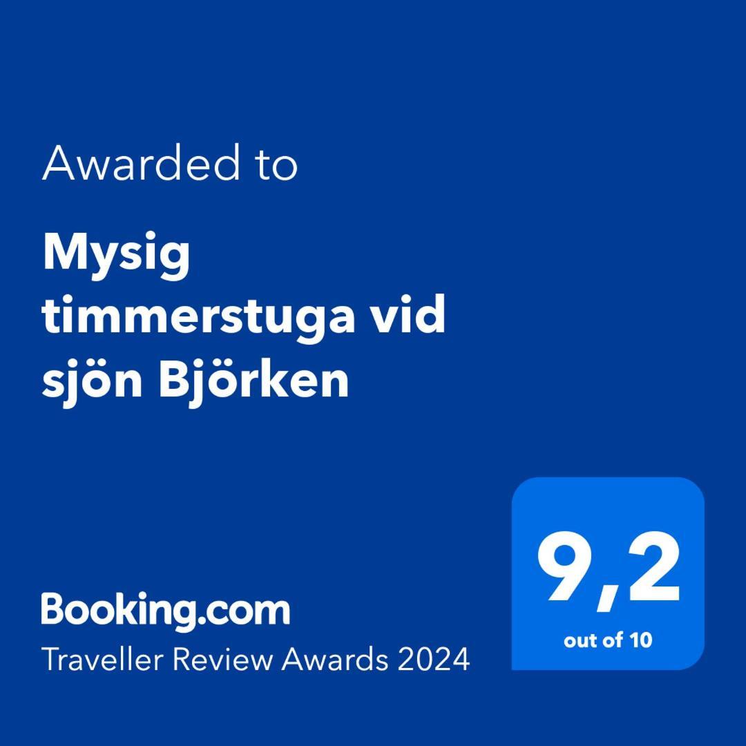 Mysig Timmerstuga Vid Sjoen Bjoerken 34 Roennsudden *